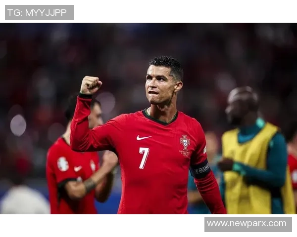 超凡踢球，绝世巨星：他是谁？